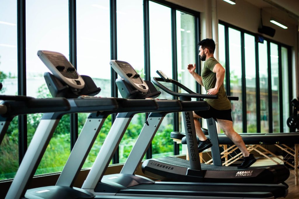 Stay Fit While Sticking to Your Budget